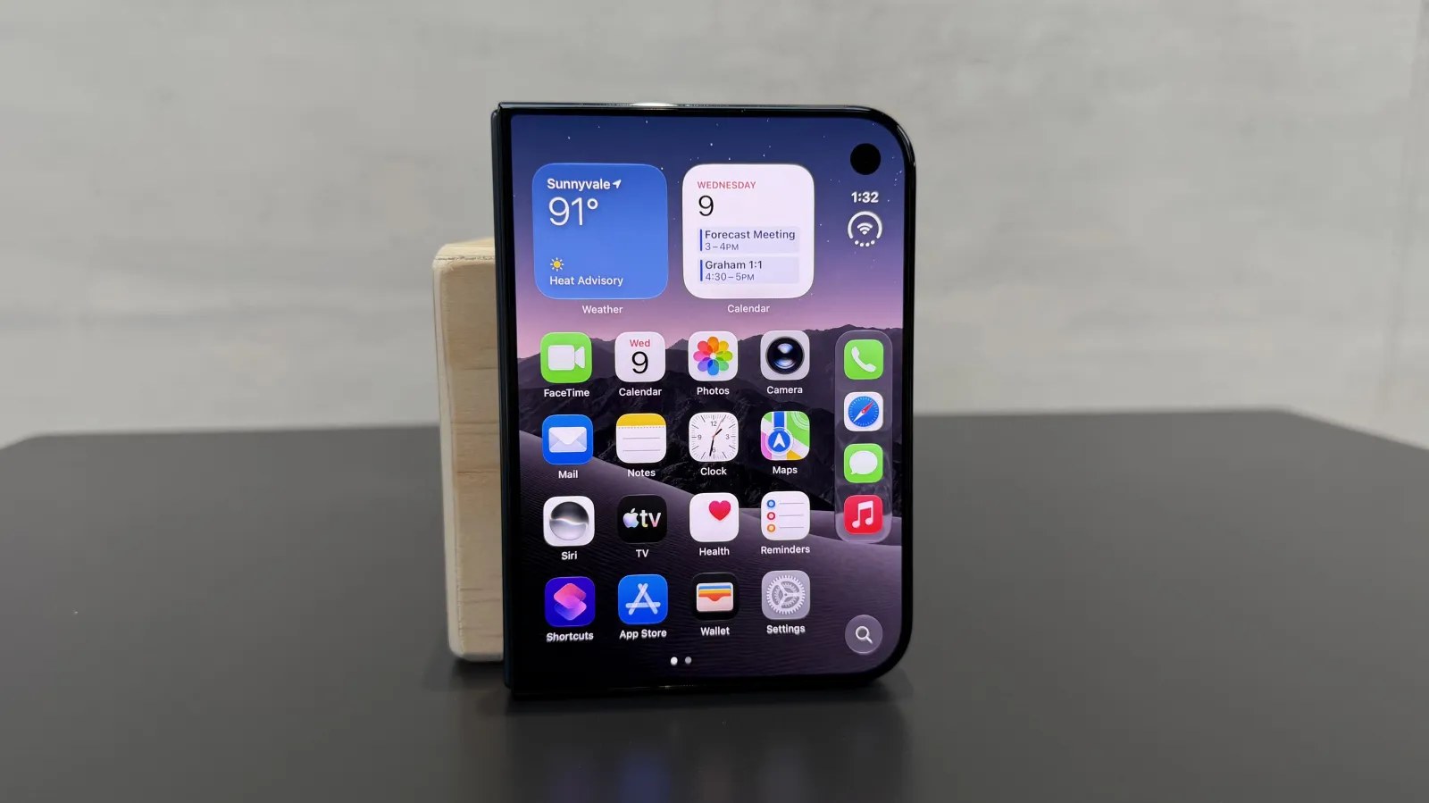 iPhone Duoの製品写真